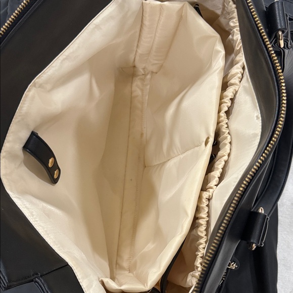 Travel Tote 
GEMINI CONVERTIBLE BACKPACK BLACK - Picture 3 of 12